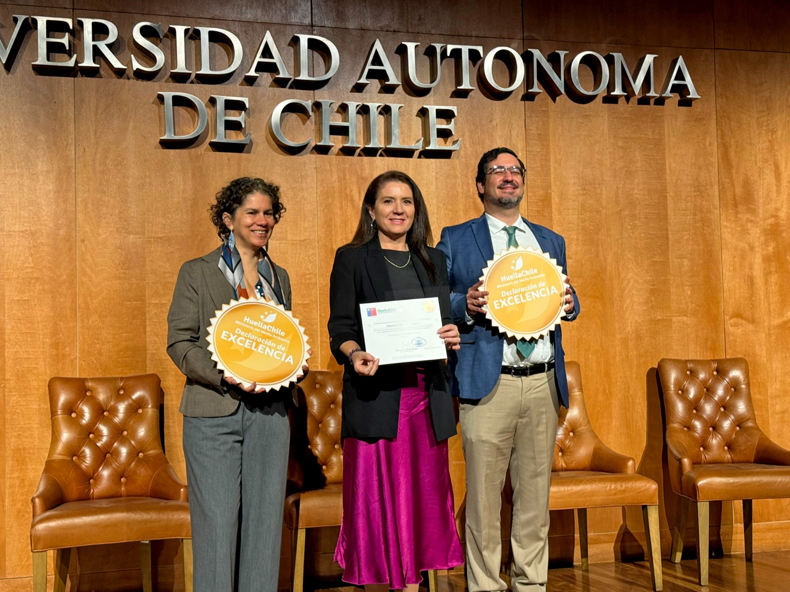 Puerto Antofagasta obtiene sello de excelencia en gestión de emisiones