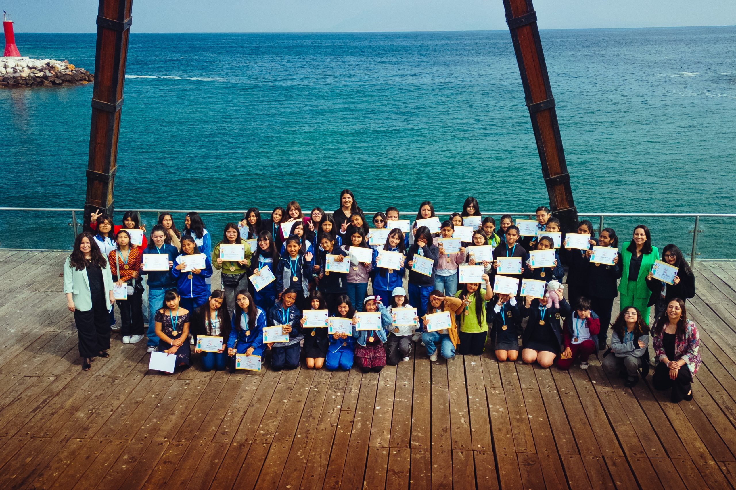 60 niñas concluyen Bootcamp impulsado por ESCONDIDA I BHP