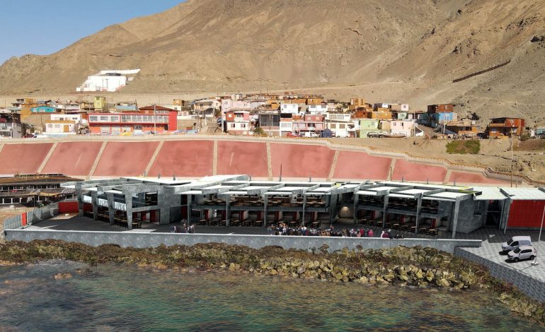 Sindicato de Pescadores y mariscadores de Caleta Coloso recibe concesión marítima para administrar caleta