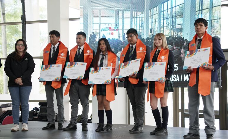 Codelco celebra la clausura de la Escuela de Jóvenes Líderes para la Minería con 80 estudiantes del terr