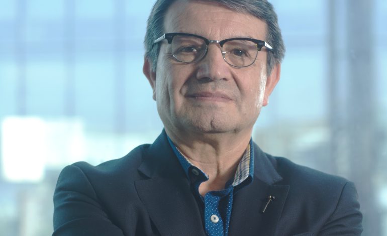 Buen actuar de la Contraloría pero hay que potenciar el litio en Chile