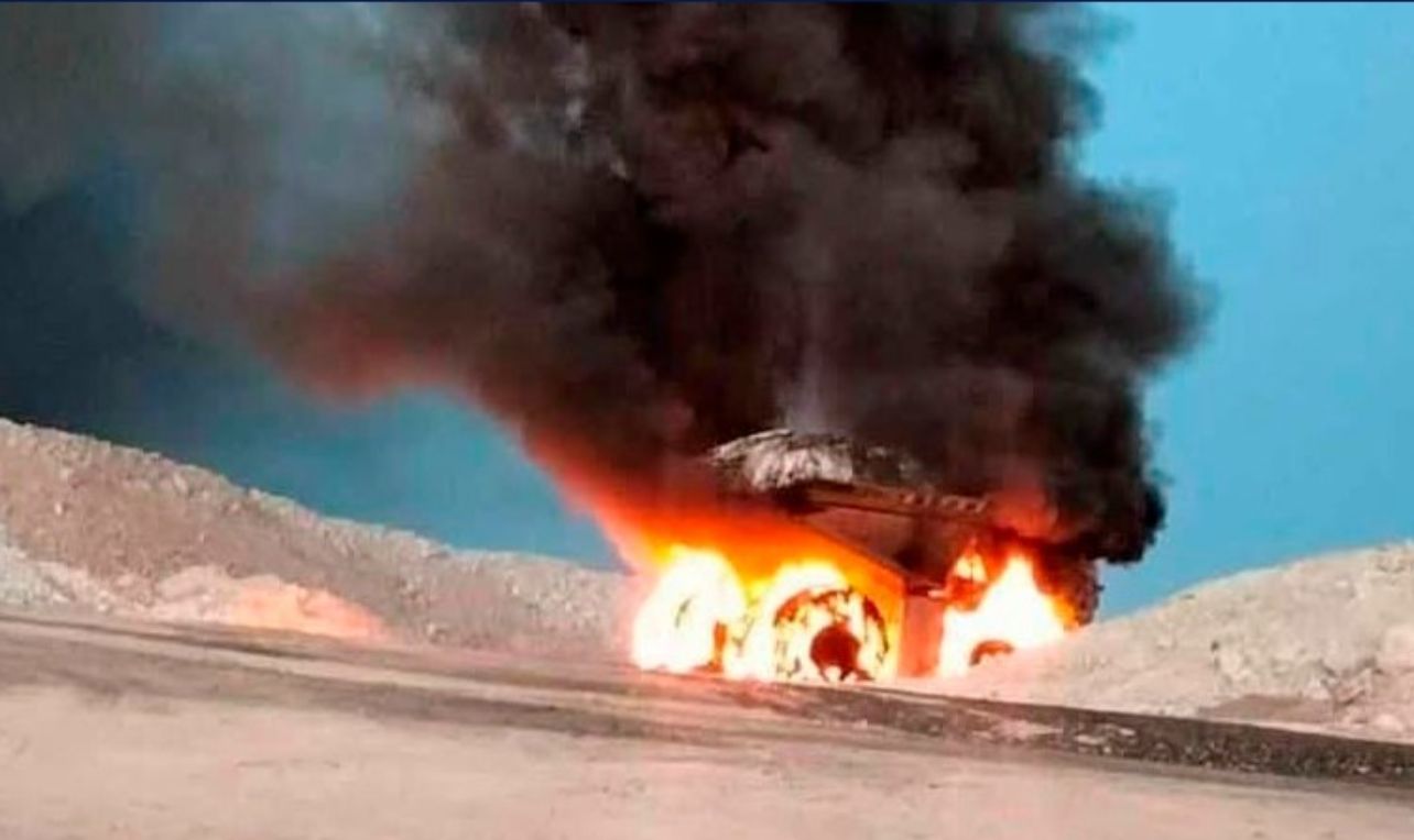 Investigan incendio de CAEX en Ministro Hales