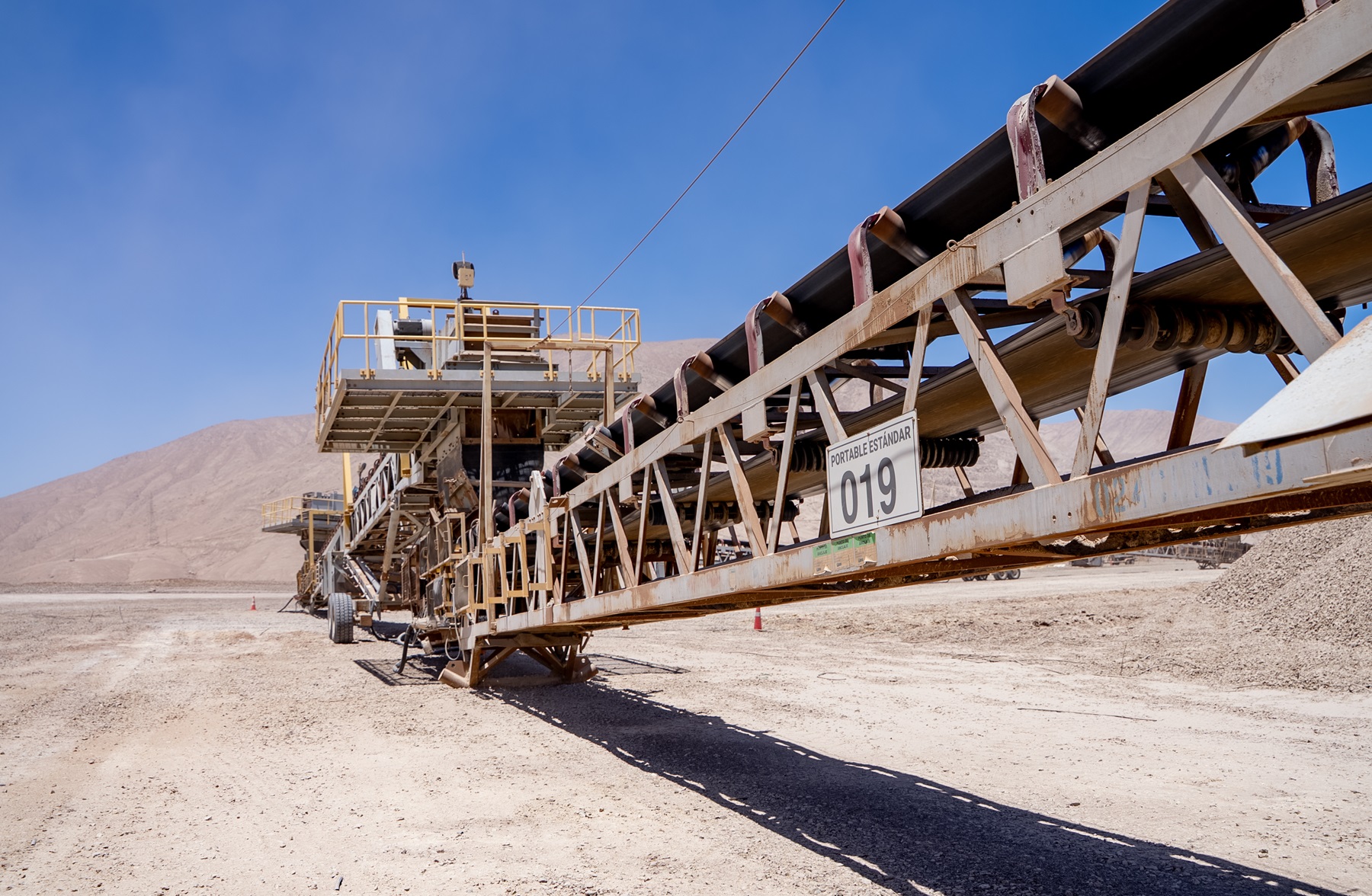 Transformación digital en Lomas Bayas: primeras correas portables entran en operación con PLC de última  generación