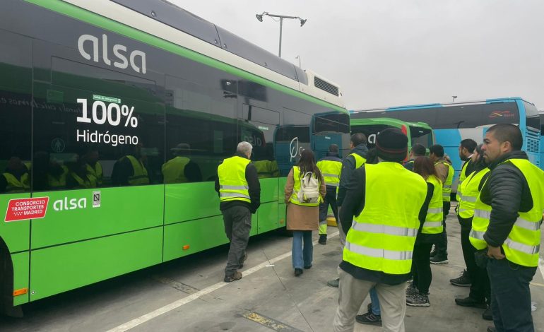 Docentes de Antofagasta se capacitan en hidrógeno verde en España