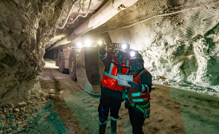 Chuquicamata Subterránea impulsa mantenimiento predictivo con Visualizador de Riesgos Mina