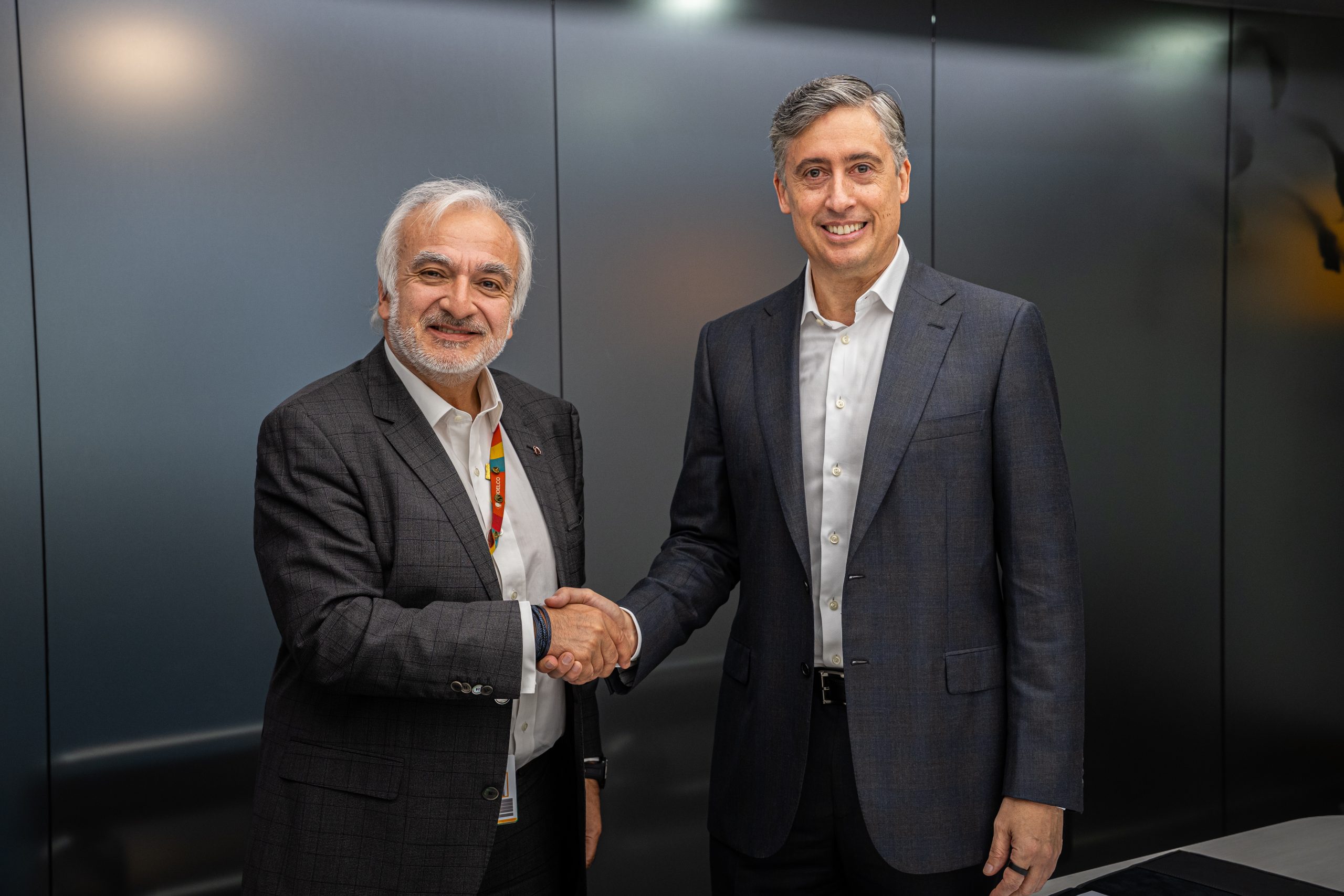 Codelco y Microsoft firman acuerdo que acelera integración de IA y analítica avanzada en la minería