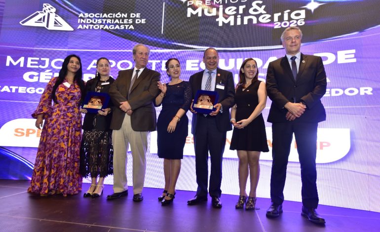 Cena «MUJER & MINERÍA 2026» convocó más de 600 asistentes en Antofagasta