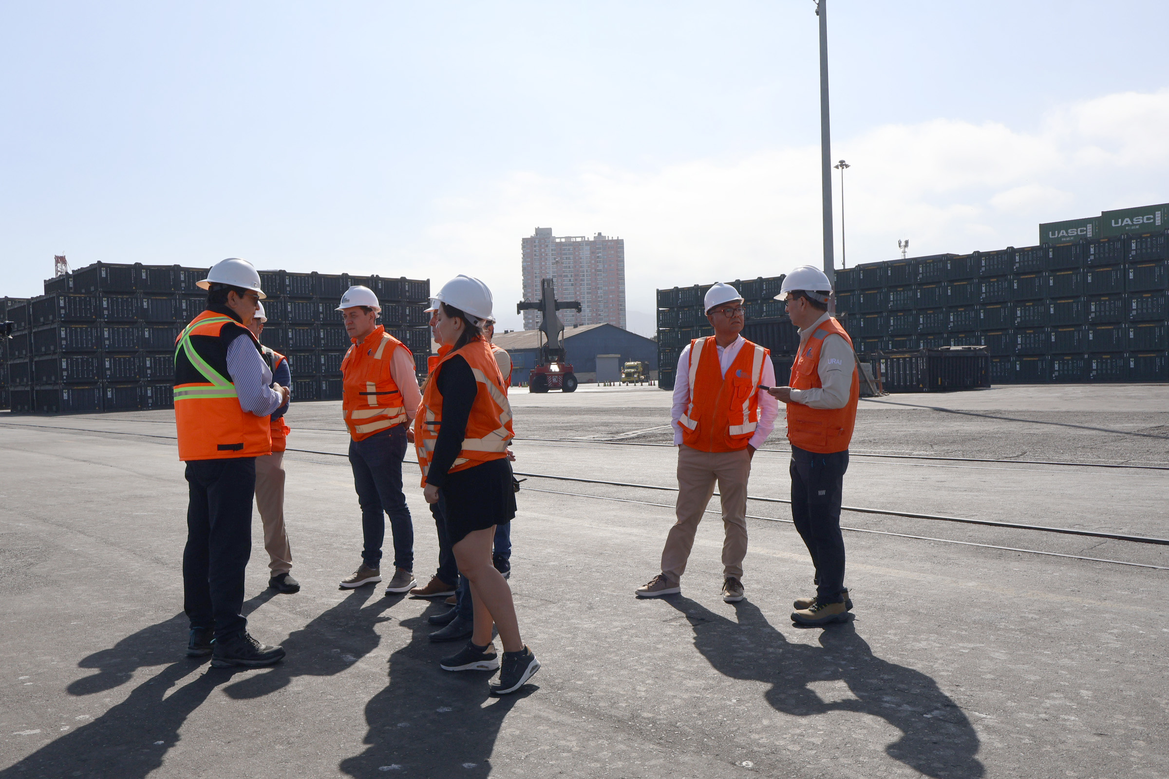 Puerto Antofagasta presentó sus proyectos estratégicos a delegaciones de Argentina y Brasil