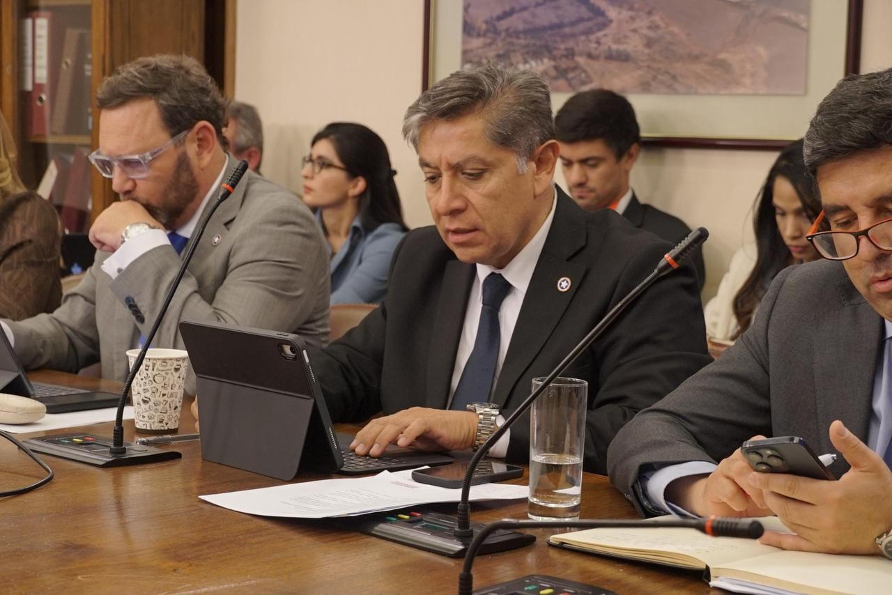 Diputado Carlo Arqueros oficia a Codelco por sobrecostos en proyectos mineros