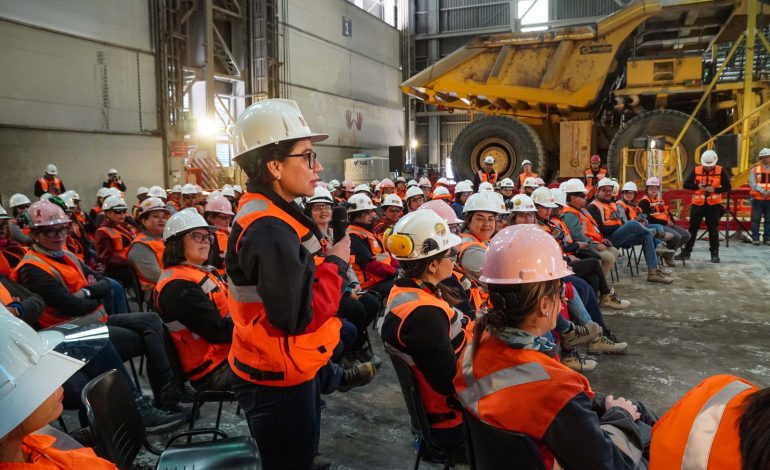 Gabriela Mistral lidera participación femenina en Codelco y proyecta una minería más diversa