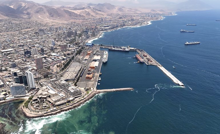 Puerto Antofagasta consolida su gestión ambiental con nuevo Sello de Excelencia HuellaChile
