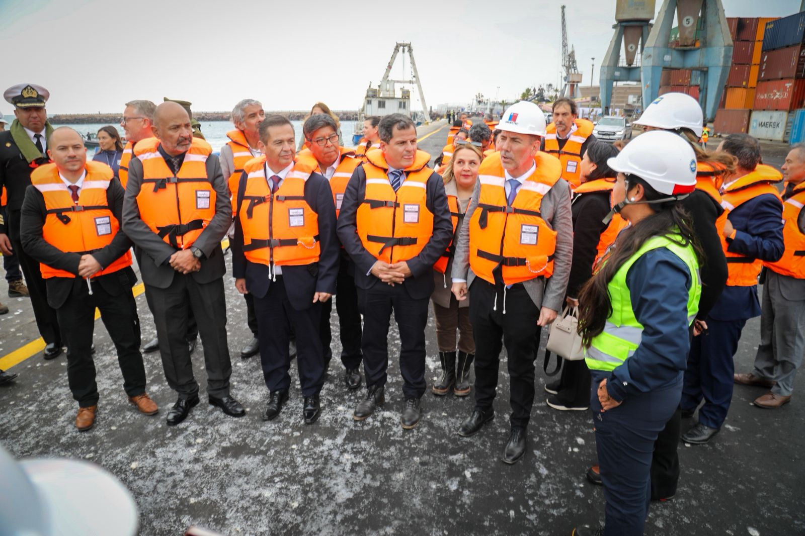 Puerto Antofagasta coloca la primera piedra de la ampliación de su Molo de Abrigo