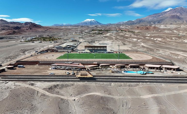 Novandino Litio inaugura Centro deportivo y cultural en Camar
