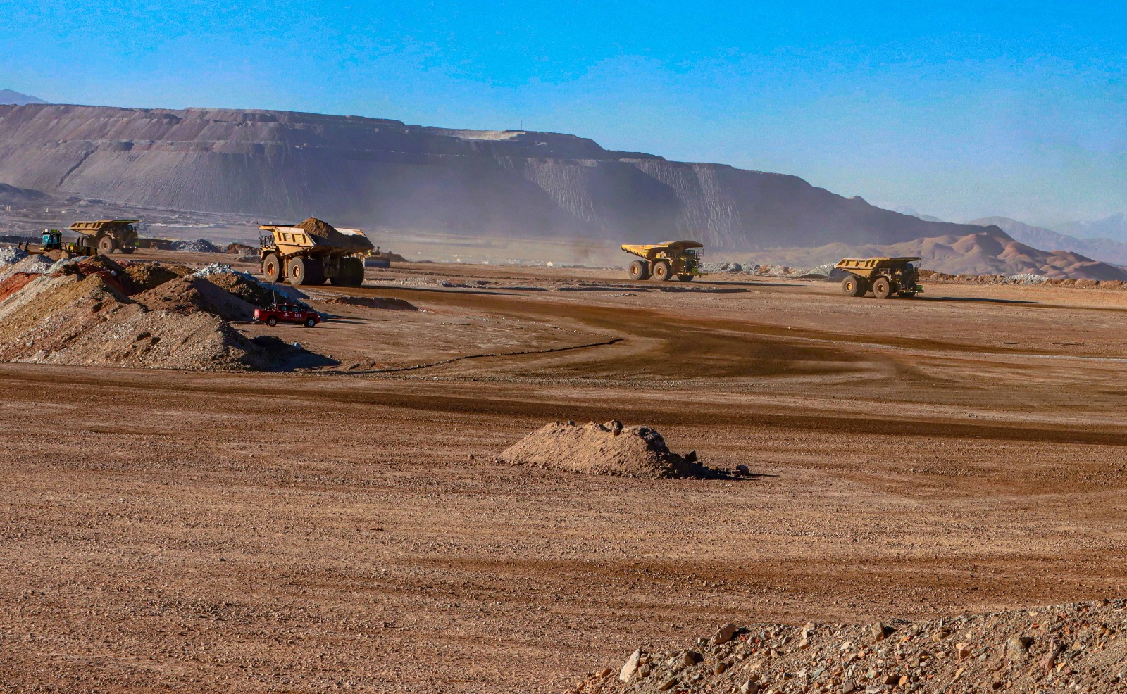Codelco y Antofagasta Minerals buscan fortalecer la gestión de material particulado en minería