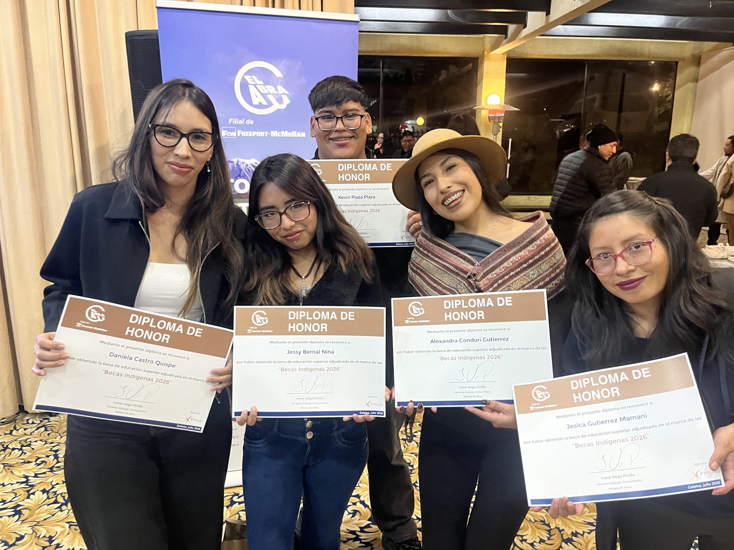 Minera El Abra entregó becas a 98 estudiantes de Alto El Loa y Calama