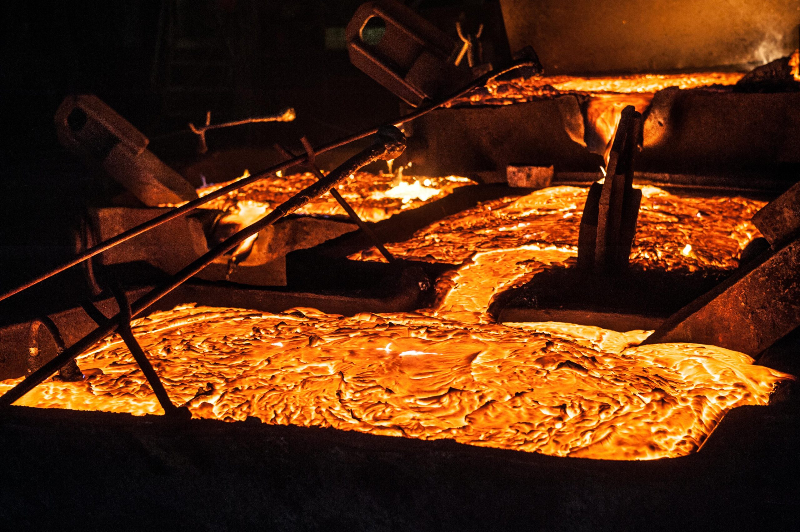 Histórico: cobre alcanza los 6,43 dólares la libra en Londres