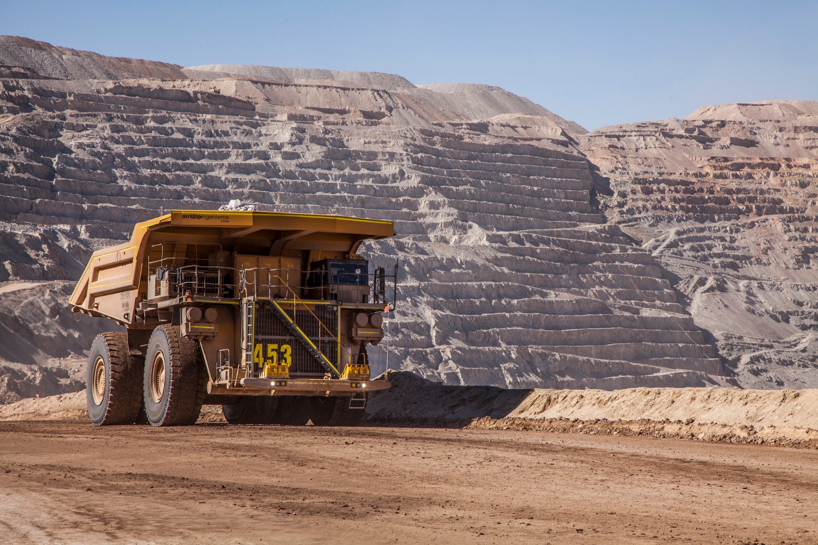 Gobierno anuncia histórica decisión de capitalizar 100% de excedentes de Codelco: US$ 2.422 millones