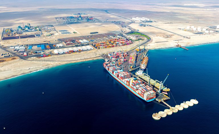 Puerto Angamos expone ventajas logísticas de la Bahía de Mejillones en Salta